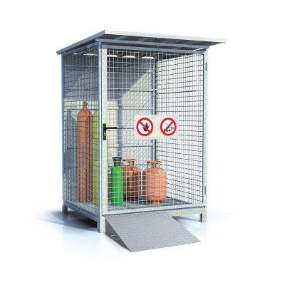 Deposito per 24 bombole. Zincato a caldo